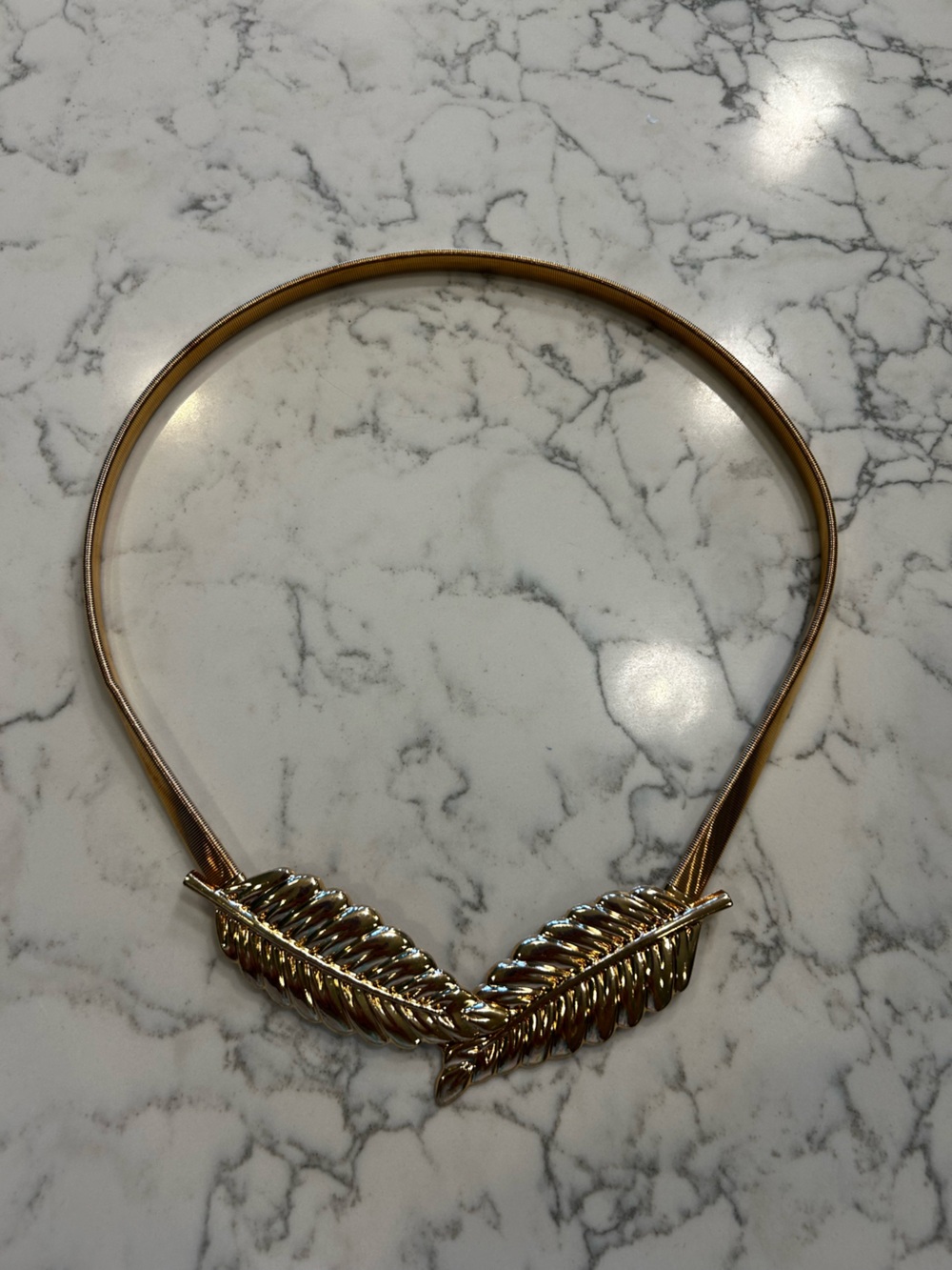 Gold Toned Stretchy Leaf Belt